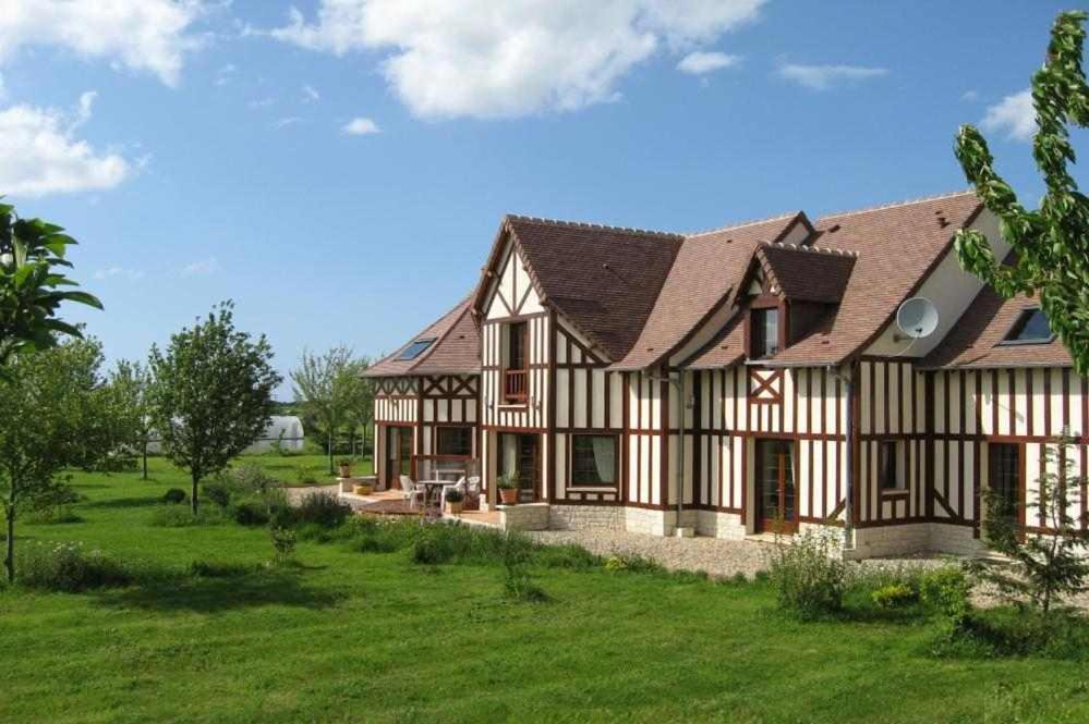 Le Mont D'Auge Bed & Breakfast Canapville  Eksteriør bilde