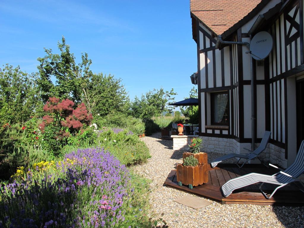 Le Mont D'Auge Bed & Breakfast Canapville  Eksteriør bilde