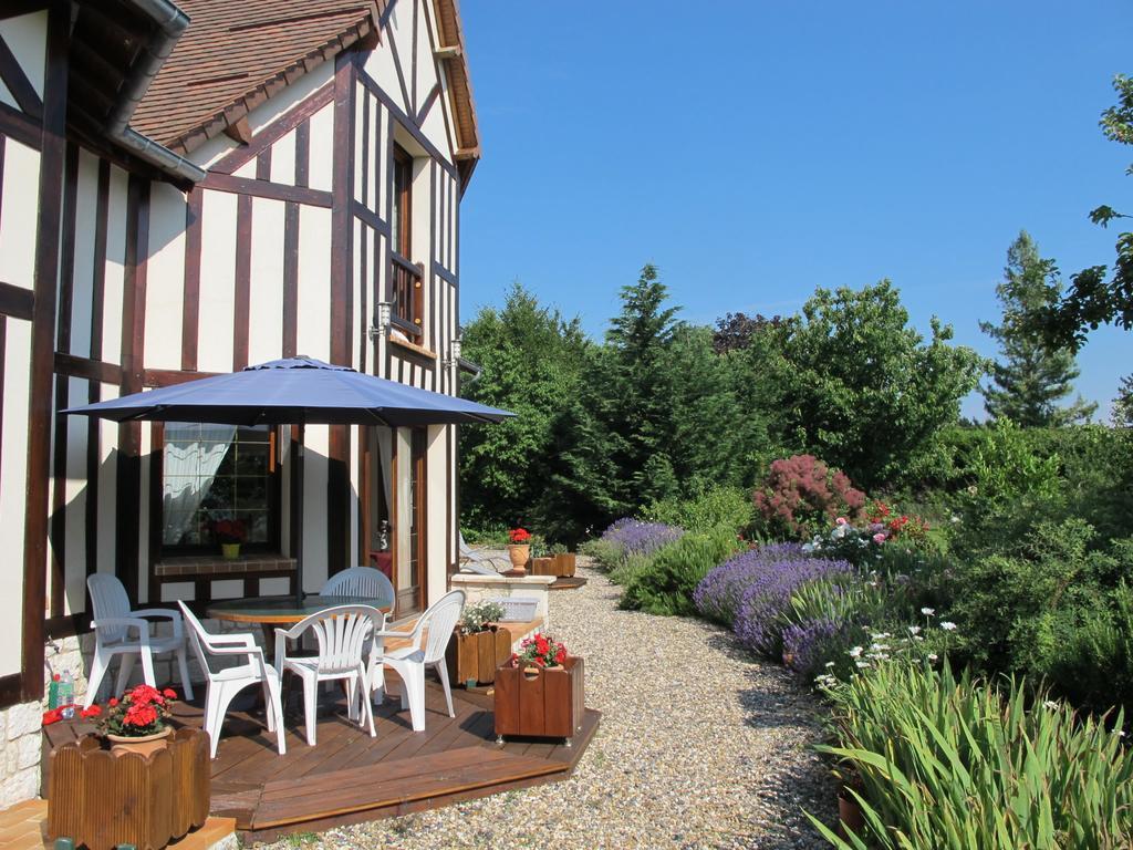 Le Mont D'Auge Bed & Breakfast Canapville  Eksteriør bilde